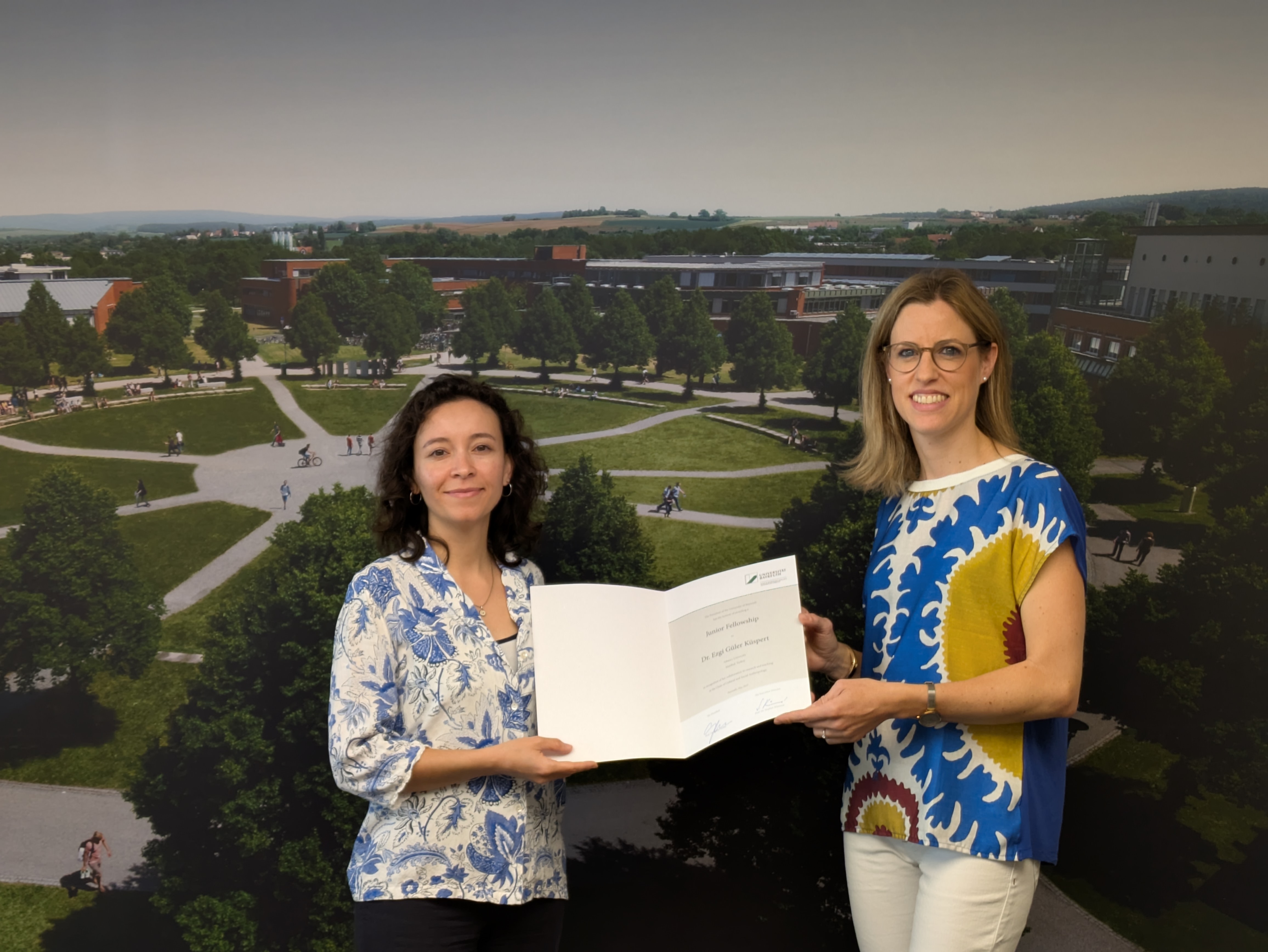 Ezgi Güler & Susanne Lopez